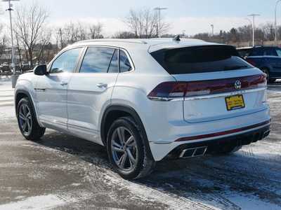 2024 Volkswagen Atlas, $46636. Photo 2