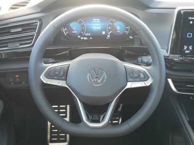2024 Volkswagen Atlas, $46636. Photo 9