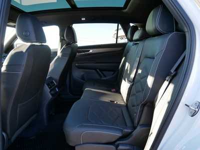2025 Volkswagen Atlas, $43893. Photo 5