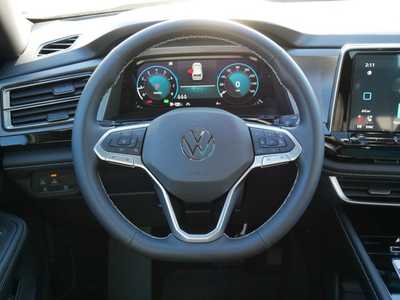 2025 Volkswagen Atlas, $43893. Photo 9