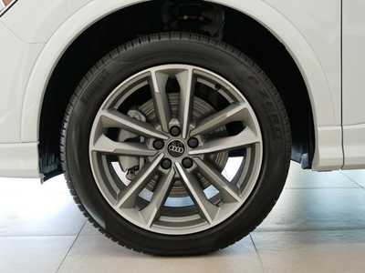 2024 Audi Q3, $0. Photo 3