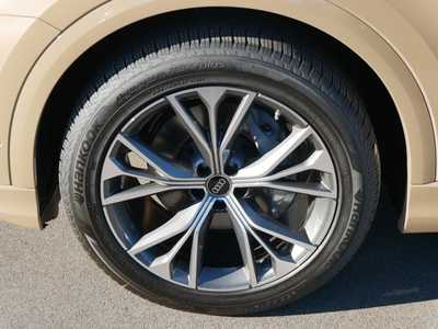 2025 Audi Q8, $82455. Photo 3