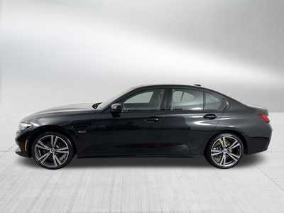2023 BMW 3 Series, $35998. Photo 4