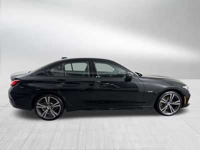 2023 BMW 3 Series, $35998. Photo 8