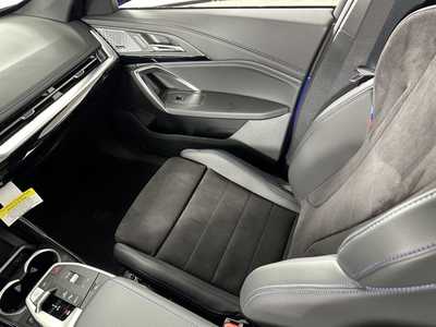 2025 BMW X1, $49580. Photo 11