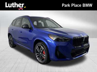 2025 BMW X1, $49580. Photo 1
