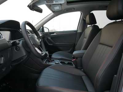 2024 Volkswagen Tiguan, $32850. Photo 5