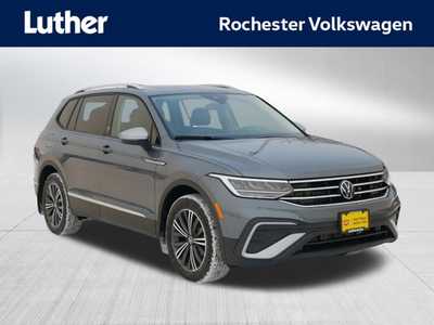 2024 Volkswagen Tiguan, $32850. Photo 1