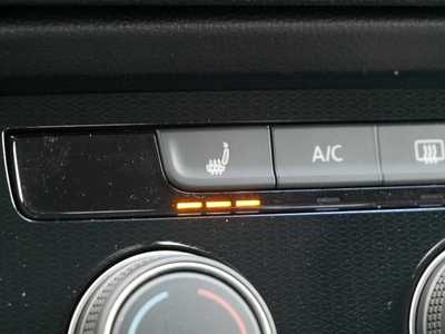 2025 Volkswagen Taos, $27346. Photo 8