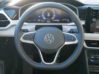 2025 Volkswagen Taos, $31500. Photo 8