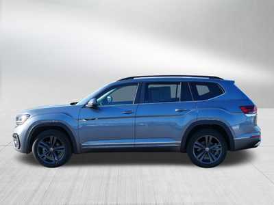 2021 Volkswagen Atlas, $30798. Photo 4