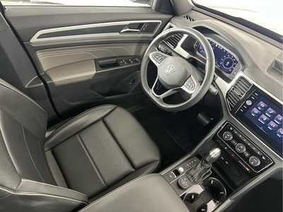 2022 Volkswagen Atlas, $30998. Photo 9