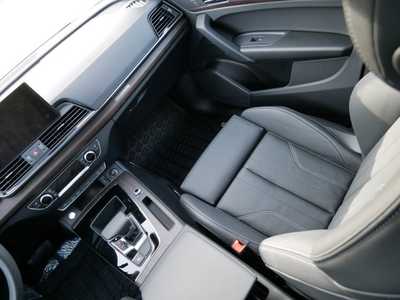 2024 Audi Q5, $44498. Photo 11
