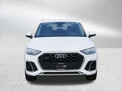 2024 Audi Q5, $44498. Photo 2