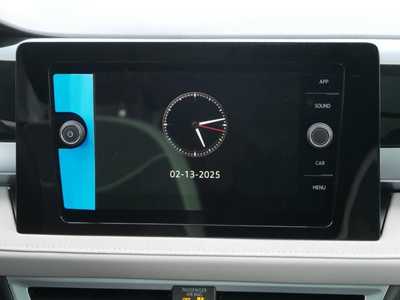 2025 Volkswagen Taos, $31621. Photo 8