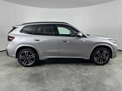 2025 BMW X1, $50430. Photo 8