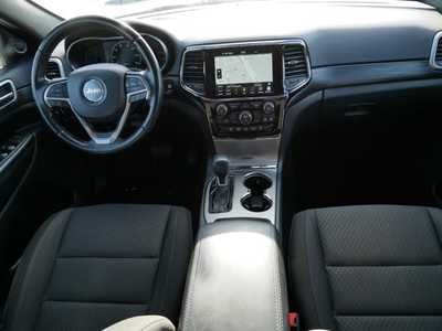 2020 Jeep Grand Cherokee, $19498. Photo 10