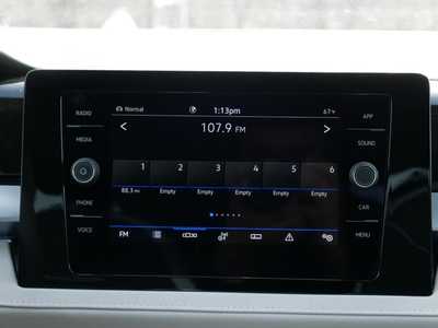 2025 Volkswagen Taos, $30421. Photo 9