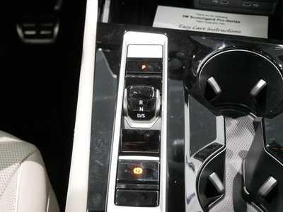 2025 Volkswagen Atlas, $52486. Photo 9