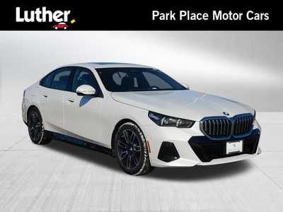 2024 BMW 5 Series, $55398. Photo 1