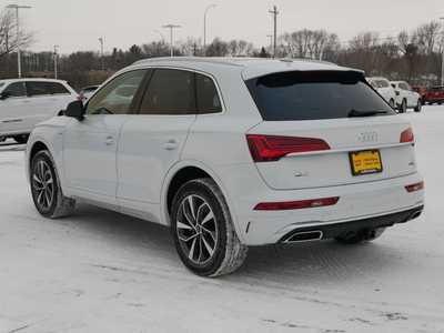2025 Audi Q5, $50180. Photo 2