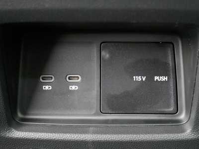 2025 Volkswagen Atlas, $42693. Photo 6