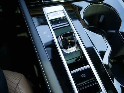 2025 Volkswagen Atlas, $46778. Photo 12