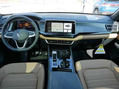 2025 Volkswagen Atlas, $46778. Photo 7