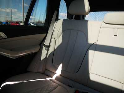 2022 BMW X5, $44298. Photo 12