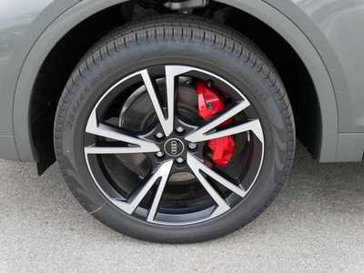 2025 Audi Q5, $55340. Photo 3