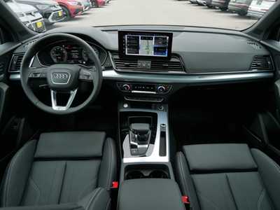 2025 Audi Q5, $55340. Photo 7