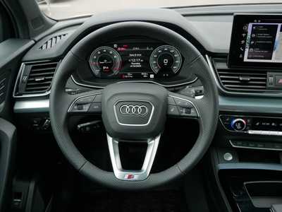 2025 Audi Q5, $55340. Photo 8