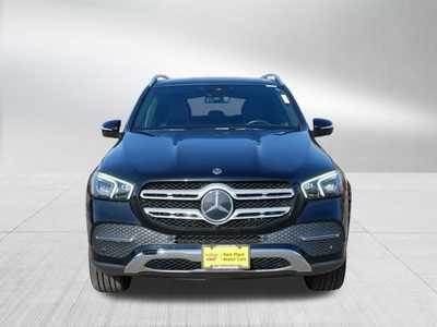 2021 Mercedes-Benz GLE-Class, $41498. Photo 2