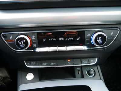 2025 Audi Q5, $49650. Photo 12