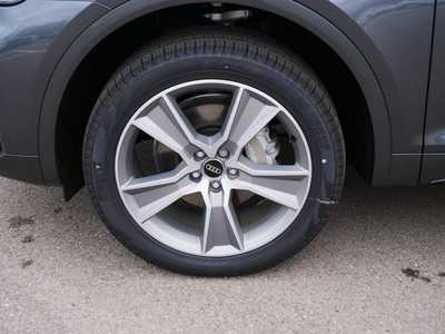 2025 Audi Q5, $49650. Photo 3