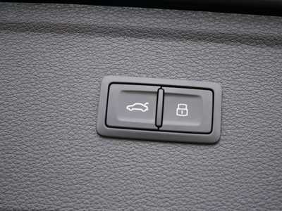 2025 Audi Q5, $49650. Photo 8