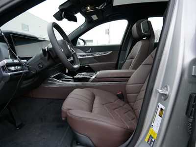 2024 BMW i7, $128945. Photo 4