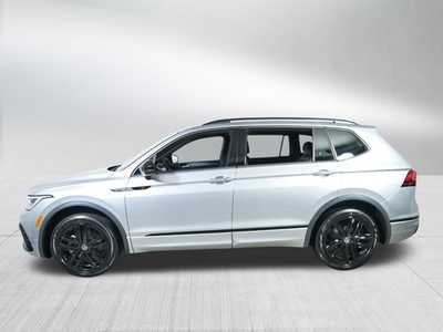 2022 Volkswagen Tiguan, $27998. Photo 4