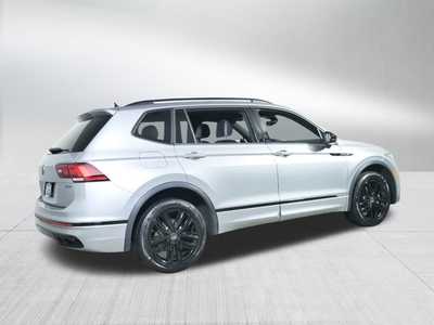 2022 Volkswagen Tiguan, $27998. Photo 7
