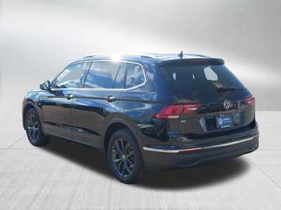 2024 Volkswagen Tiguan, $29498. Photo 5