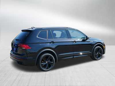 2024 Volkswagen Tiguan, $31798. Photo 7