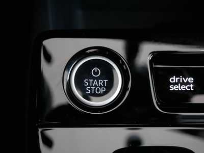 2025 Audi Q6 e-tron, $73645. Photo 8