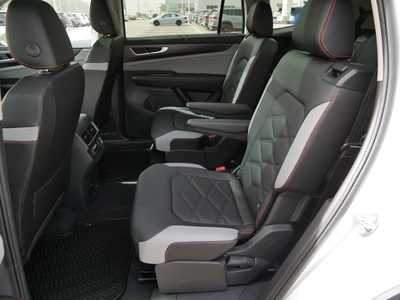 2025 Volkswagen Atlas, $44676. Photo 8