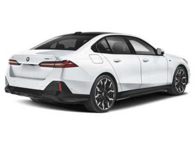 2024 BMW i5, $61998. Photo 4