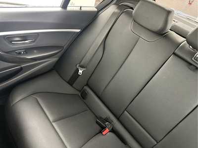 2017 BMW 3 Series, $18798. Photo 12