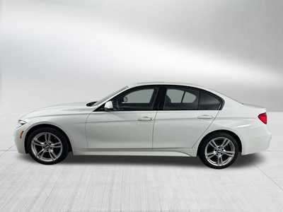 2017 BMW 3 Series, $18798. Photo 4