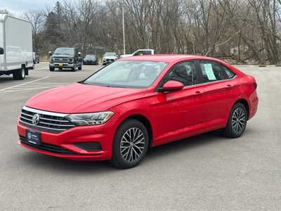 2021 Volkswagen Jetta, $18498. Photo 3