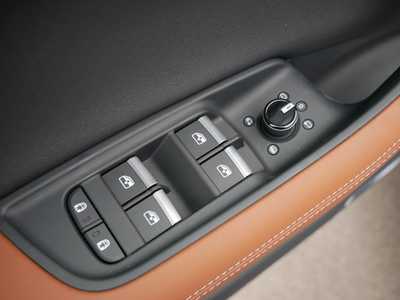 2025 Audi Q8, $85235. Photo 6