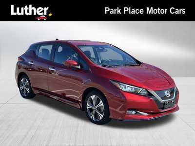 2020 Nissan Leaf, $15000. Photo 1