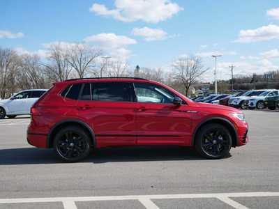 2024 Volkswagen Tiguan, $35641. Photo 8